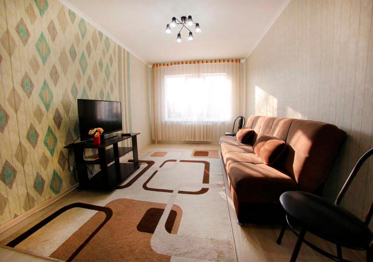 Razmestim На Сайна Шаляпина Almaty Ngoại thất bức ảnh